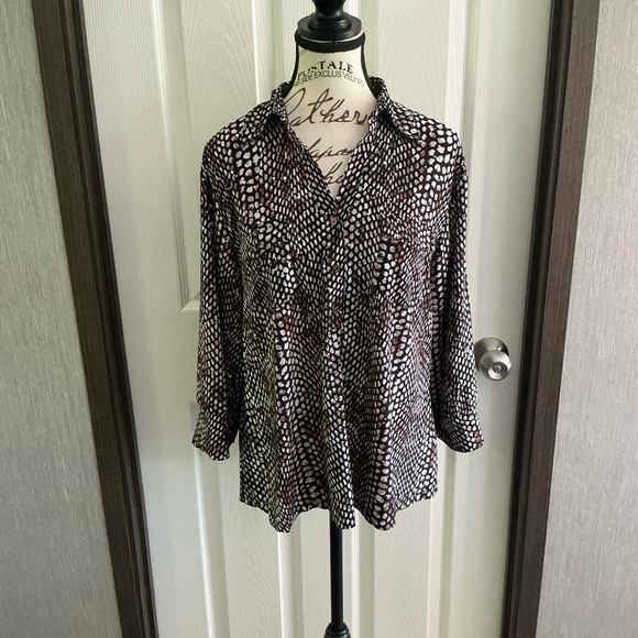 Rebecca Malone Black and White Boxy Button Down Shirt - Picture 1 of 7